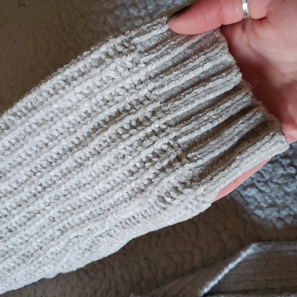 Aerie Cropped Chenille Sparkle Sweater - Picture 3 of 11